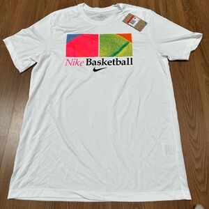 Nike Men's White Graphic Basketball Tee